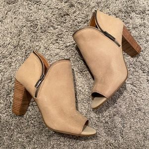 Tan Lucky Brand Ankle Boots, Size 8